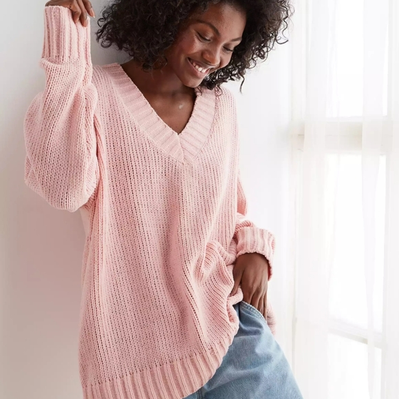 aerie pink sweater